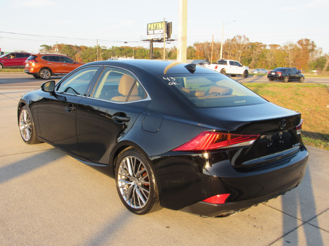 Lexus IS IS Turbo RWD 2017