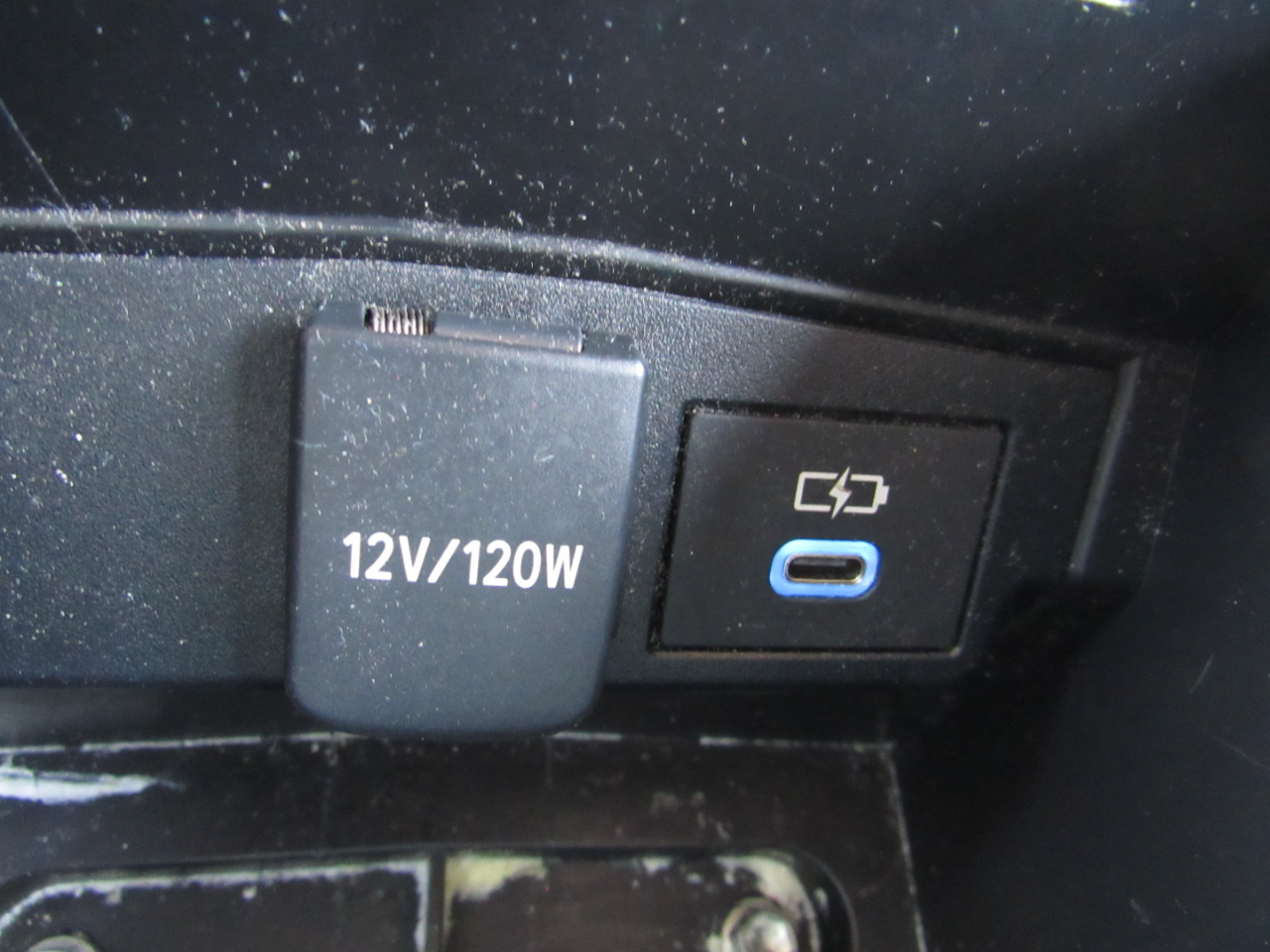 Toyota Corolla SE Nightshade CVT (Natl) 2022