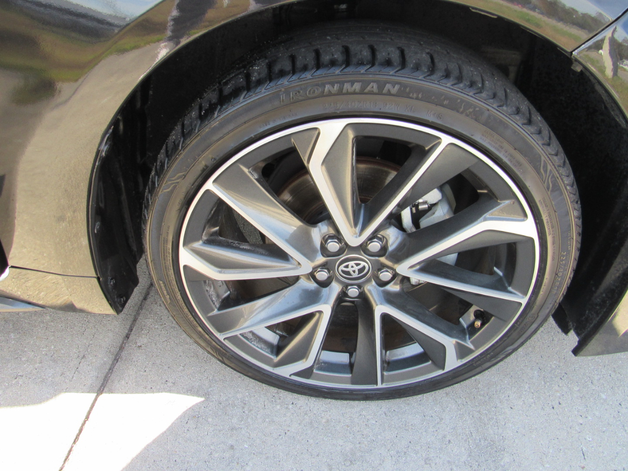 Toyota Corolla SE Nightshade CVT (Natl) 2022