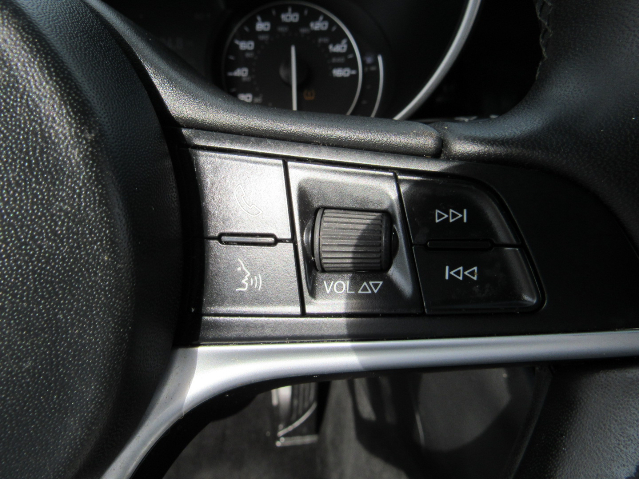 Alfa Romeo Giulia RWD 2017