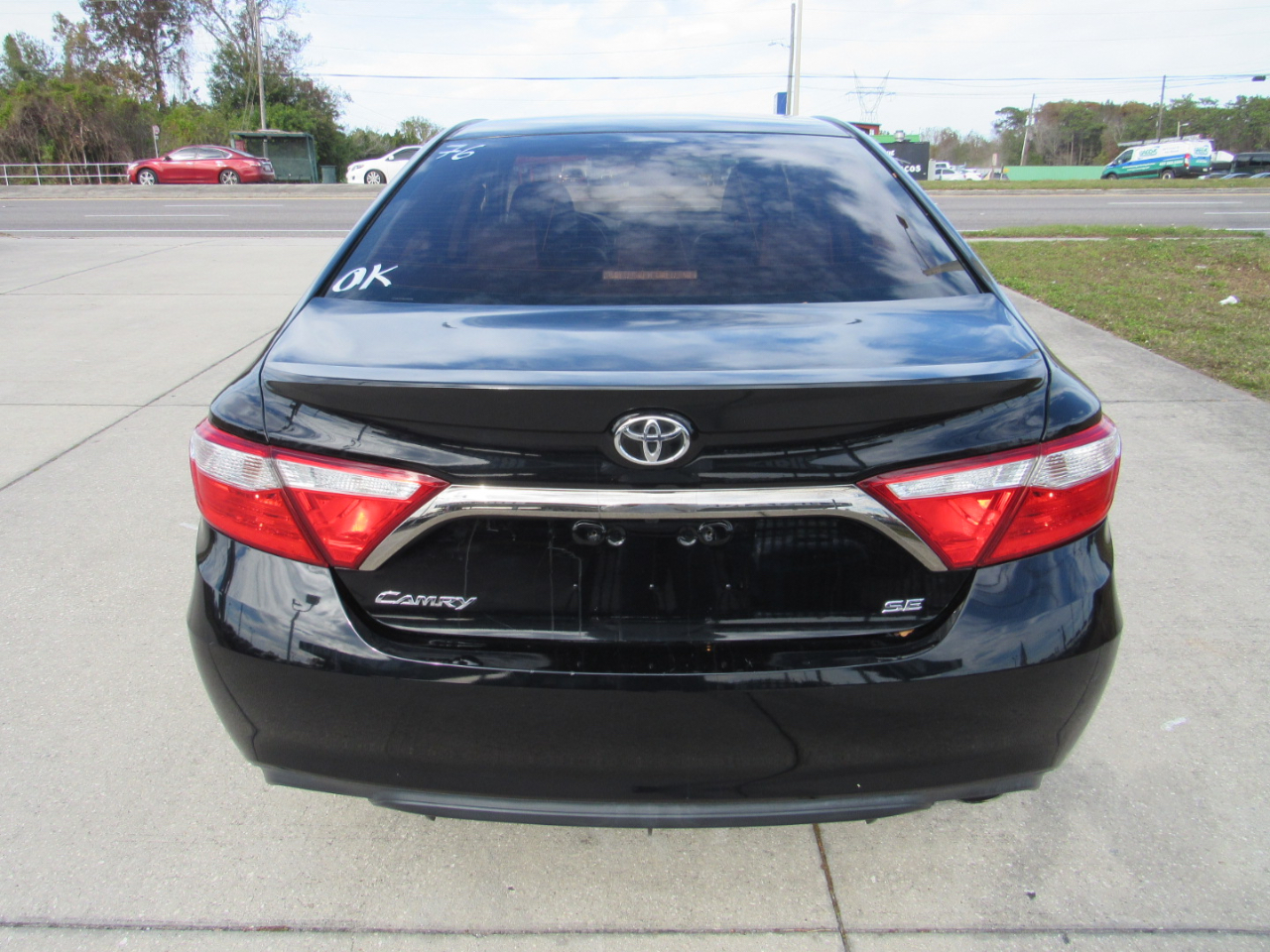 Toyota Camry 4dr Sdn I4 Auto SE w/Special Edition Pkg (Natl) 2016
