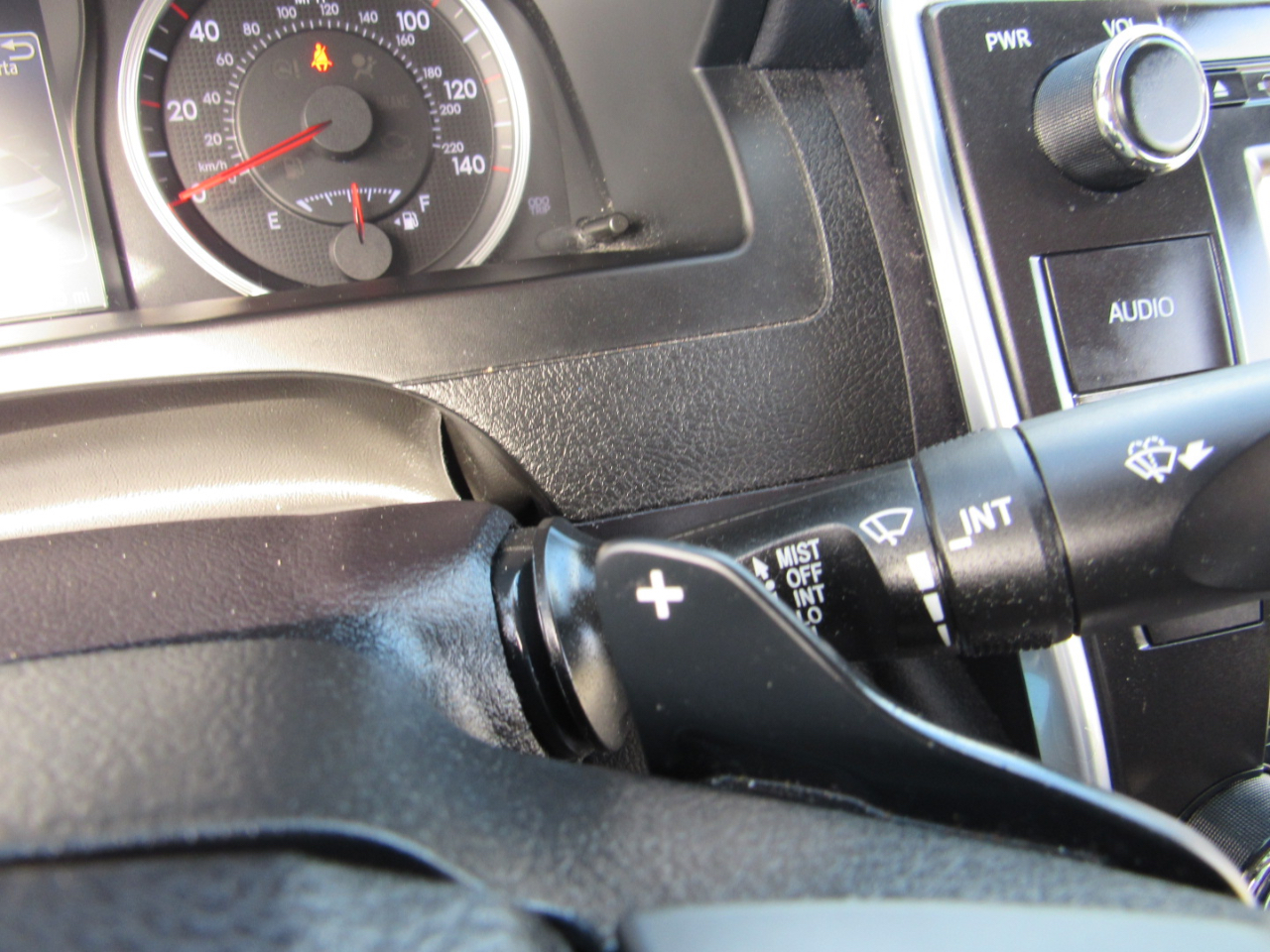 Toyota Camry 4dr Sdn I4 Auto SE w/Special Edition Pkg (Natl) 2016