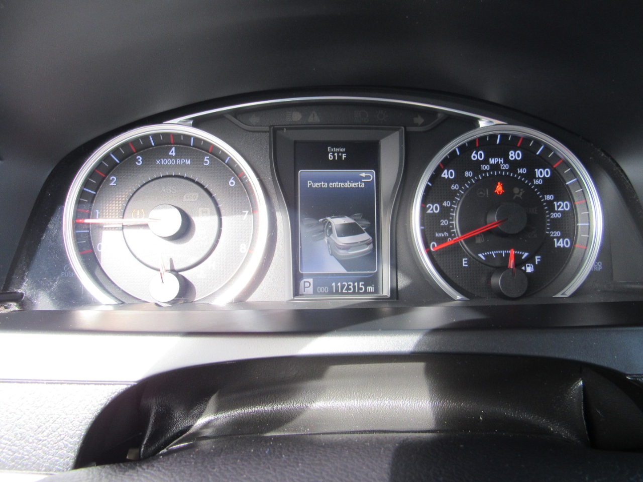 Toyota Camry 4dr Sdn I4 Auto SE w/Special Edition Pkg (Natl) 2016