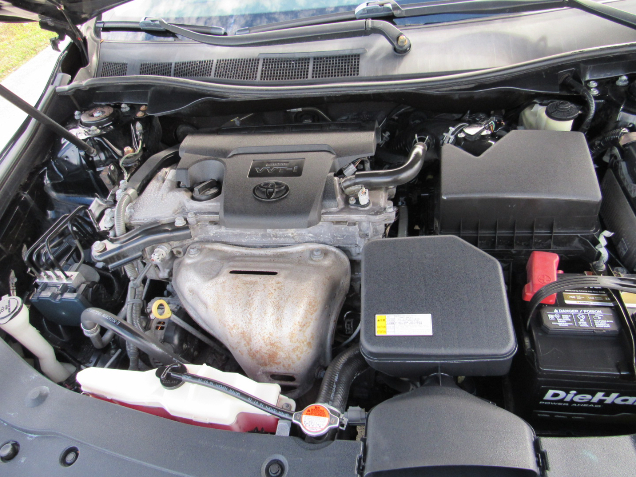 Toyota Camry 4dr Sdn I4 Auto SE w/Special Edition Pkg (Natl) 2016