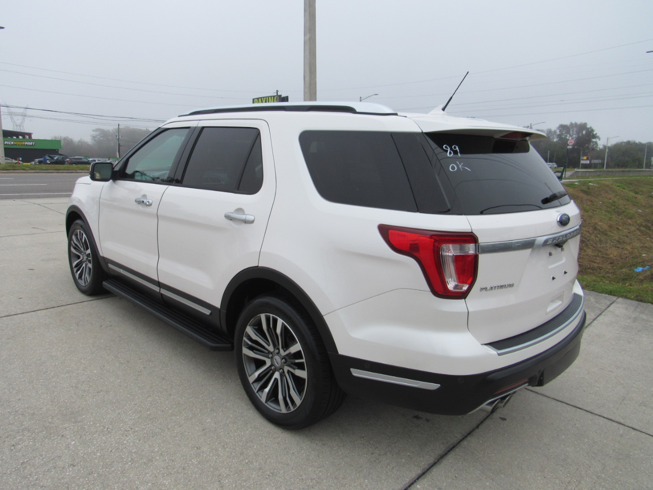 Ford Explorer Platinum 4WD 2019