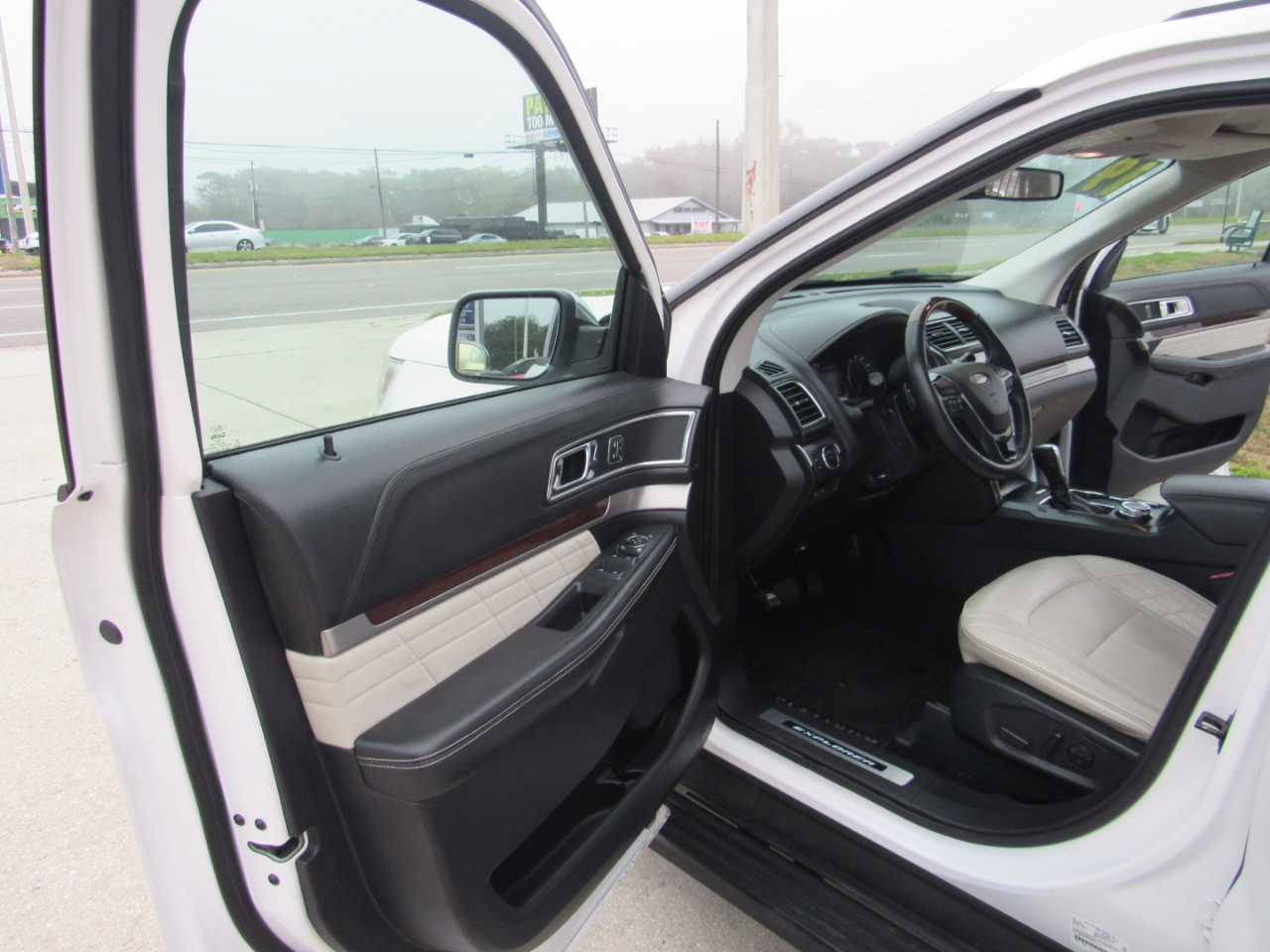 Ford Explorer Platinum 4WD 2019