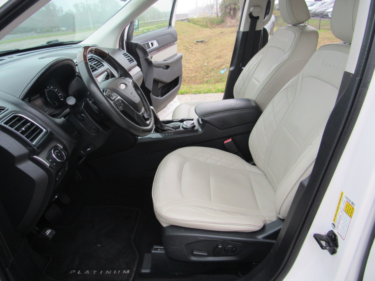 Ford Explorer Platinum 4WD 2019