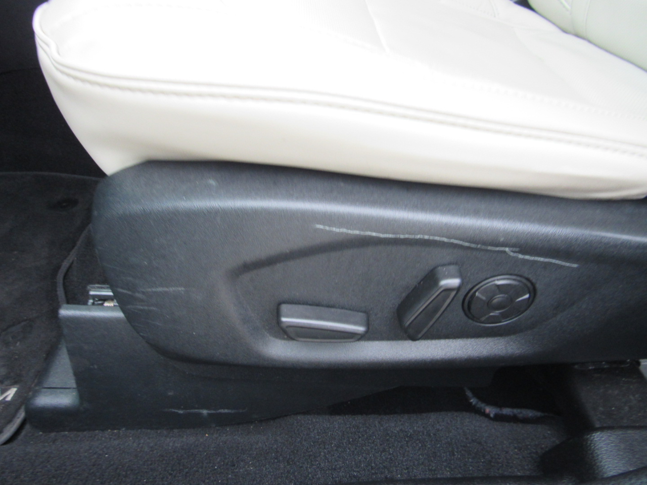 Ford Explorer Platinum 4WD 2019