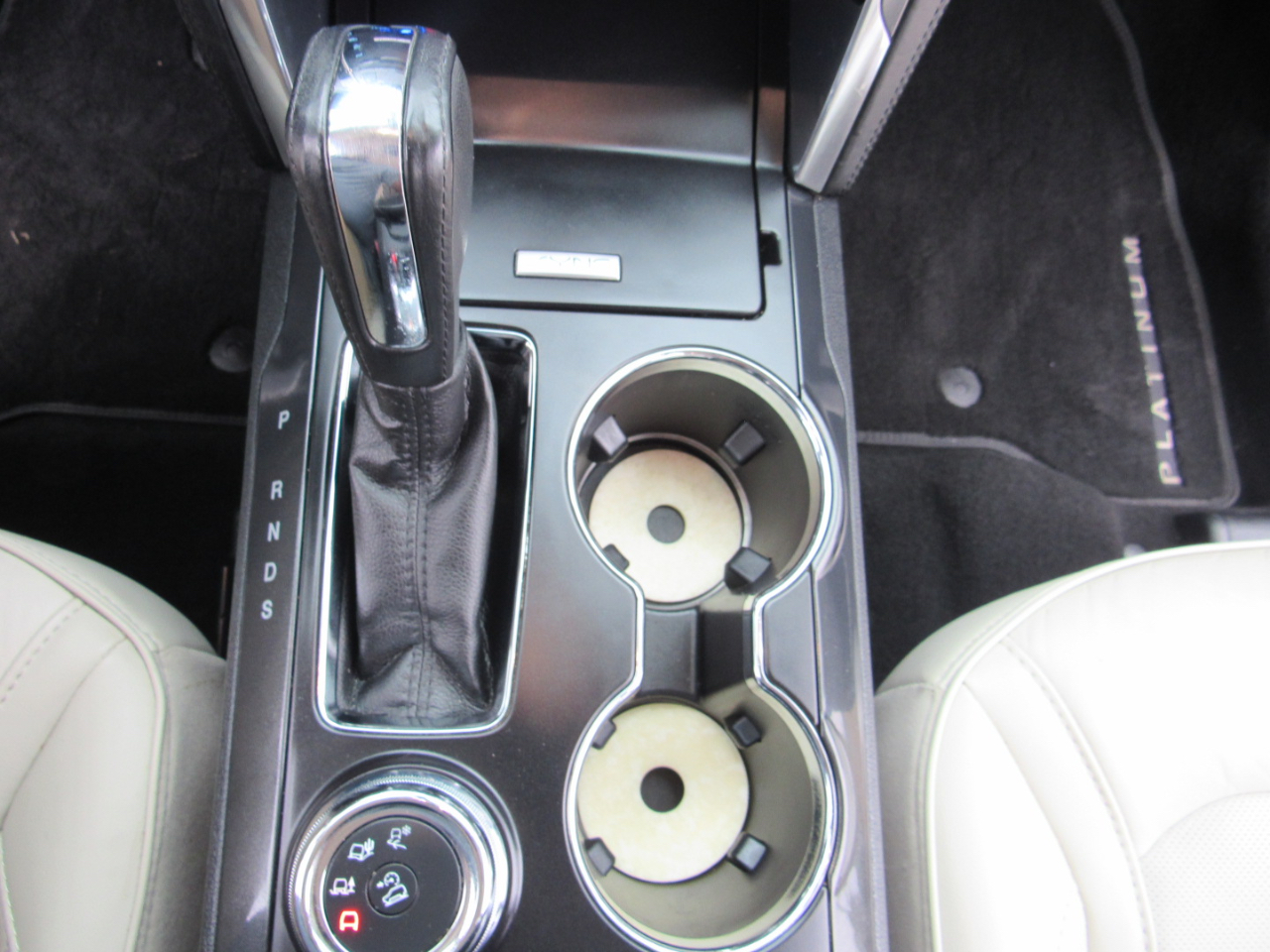 Ford Explorer Platinum 4WD 2019