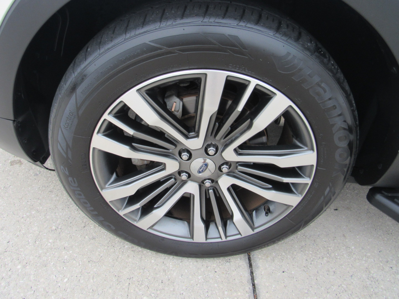 Ford Explorer Platinum 4WD 2019