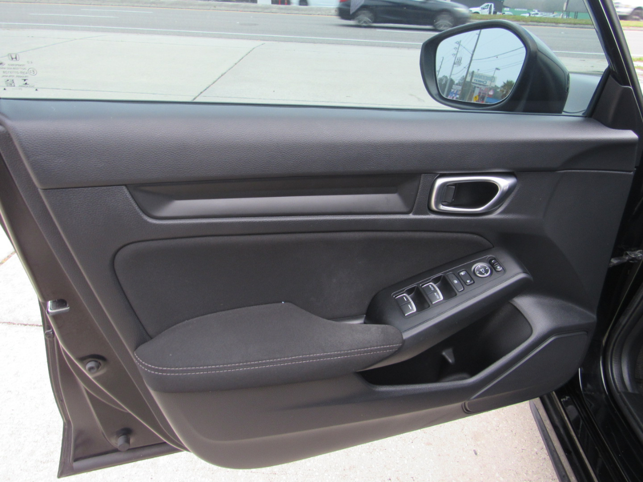 Honda Civic Hatchback LX CVT 2022