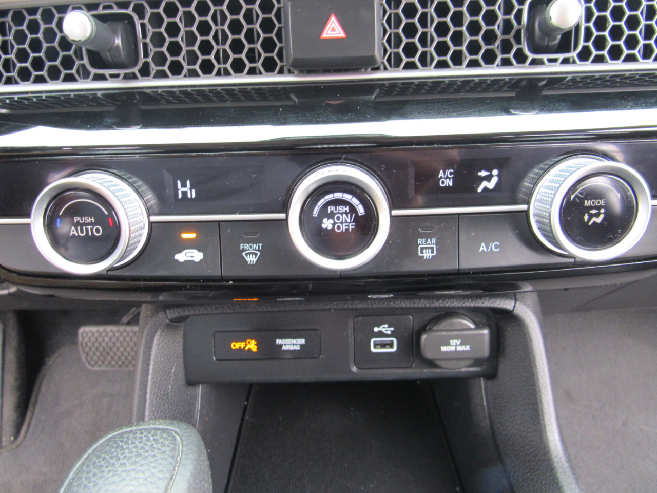 Honda Civic Hatchback LX CVT 2022