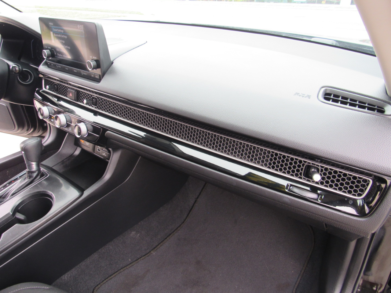 Honda Civic Hatchback LX CVT 2022