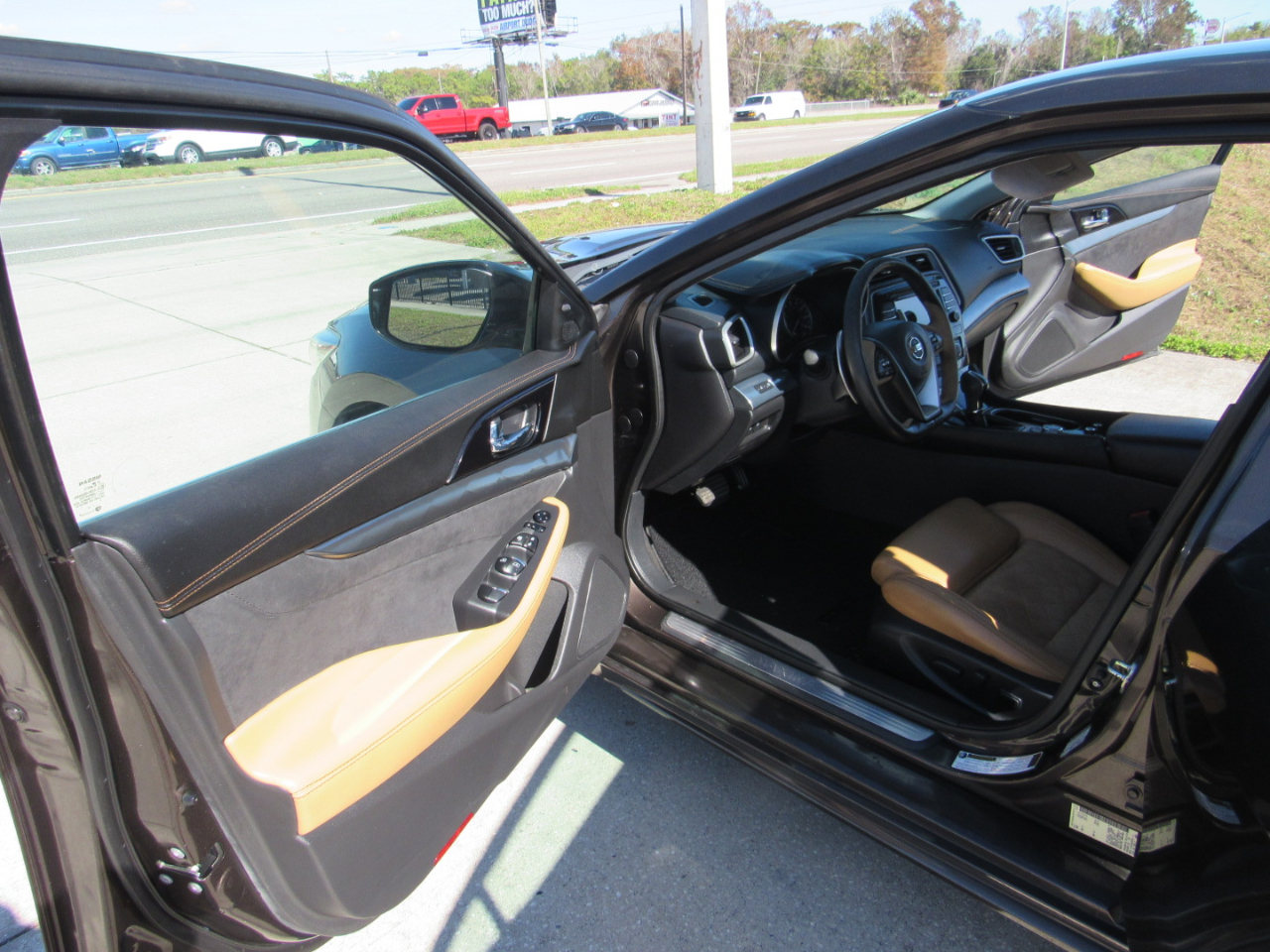 Nissan Maxima 4dr Sdn 3.5 SR 2016