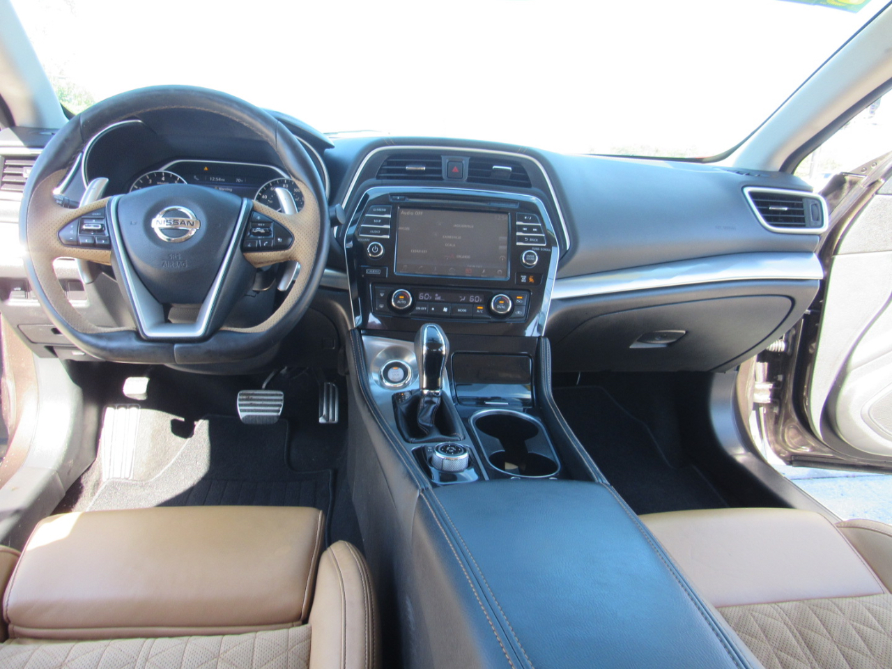 Nissan Maxima 4dr Sdn 3.5 SR 2016