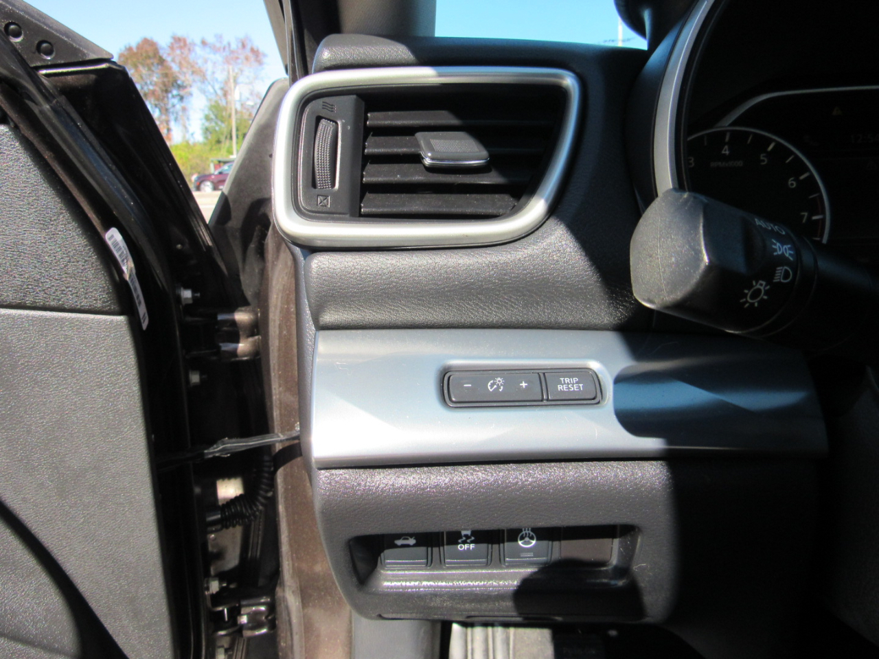 Nissan Maxima 4dr Sdn 3.5 SR 2016