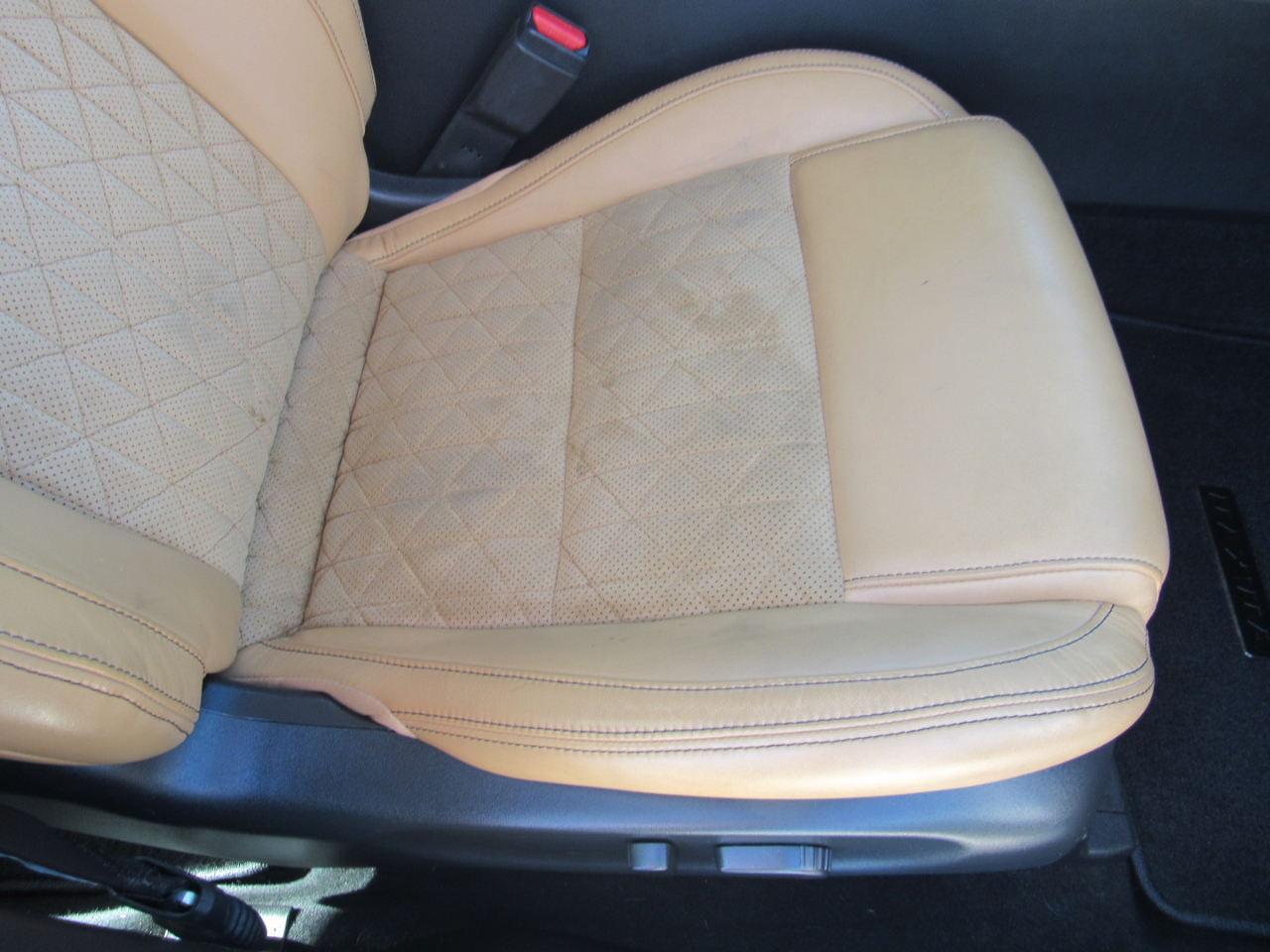 Nissan Maxima 4dr Sdn 3.5 SR 2016