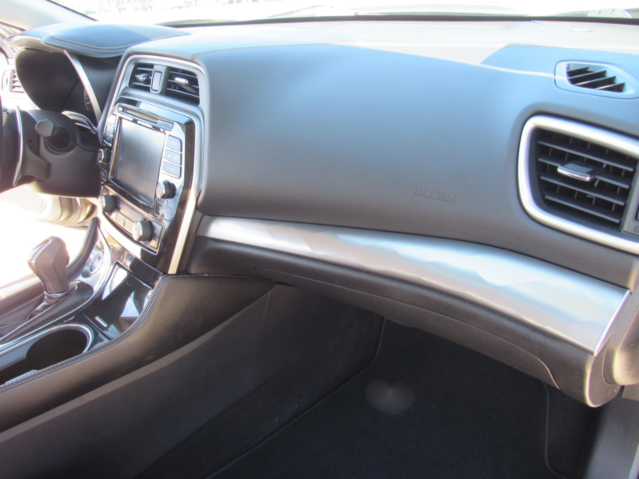 Nissan Maxima 4dr Sdn 3.5 SR 2016