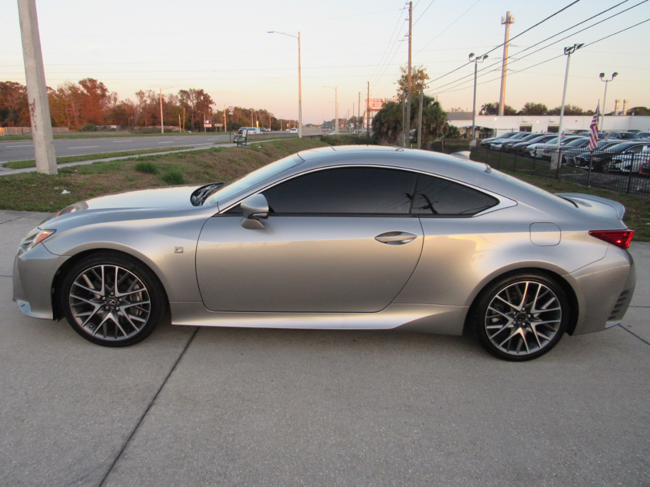 Lexus RC RC Turbo RWD 2017