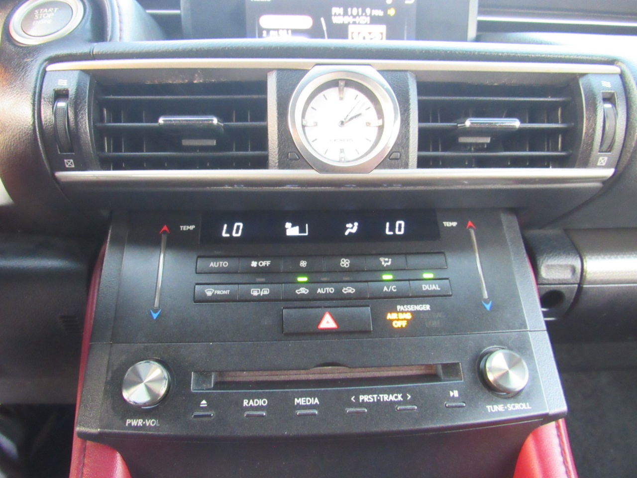 Lexus RC RC Turbo RWD 2017