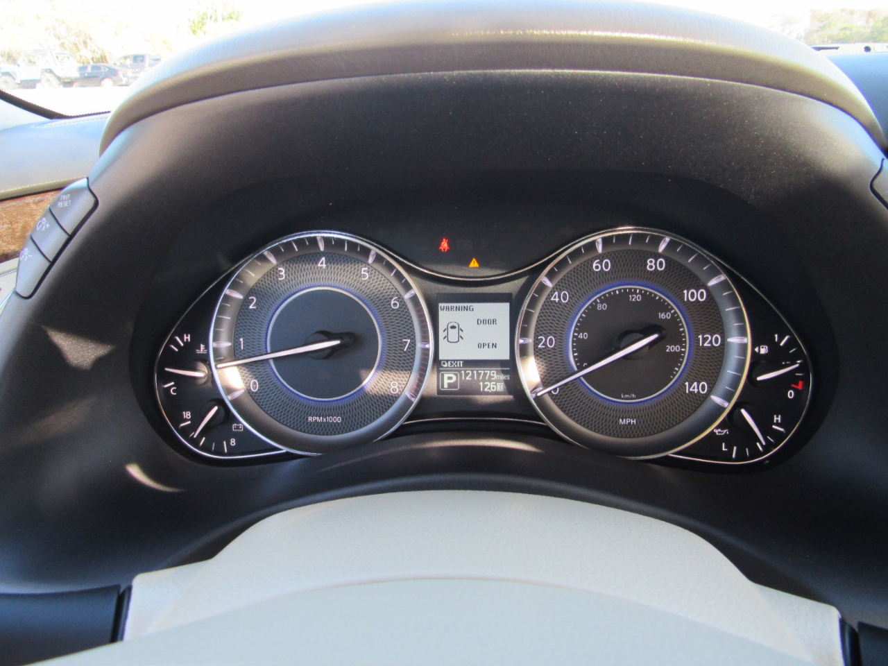 Infiniti QX80 2WD 4dr 2016