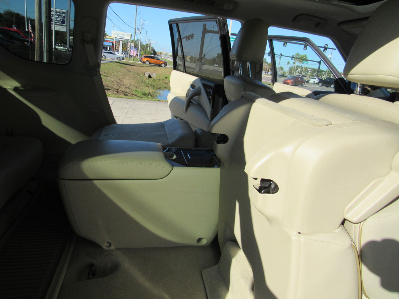 Infiniti QX80 2WD 4dr 2016