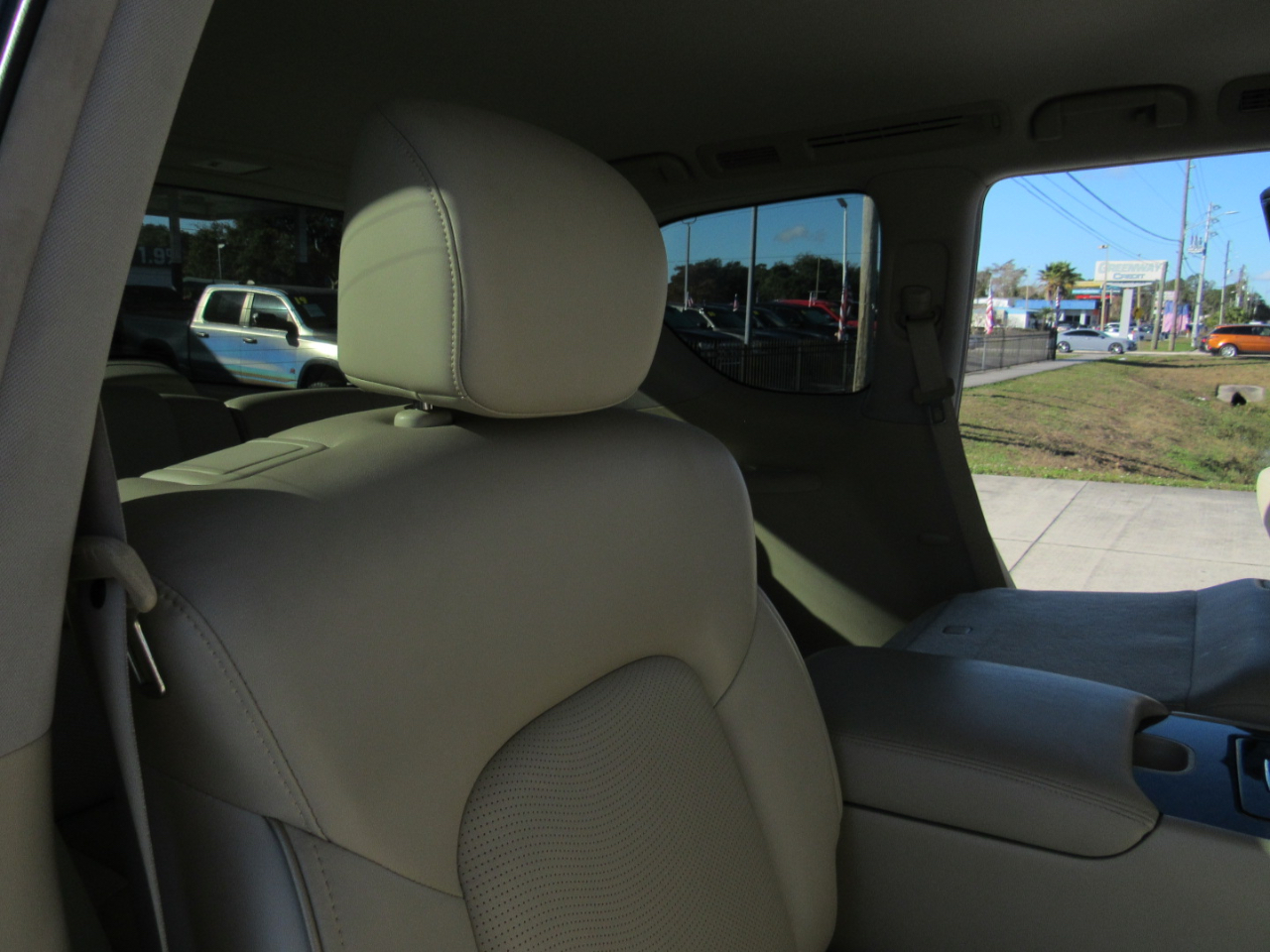 Infiniti QX80 2WD 4dr 2016