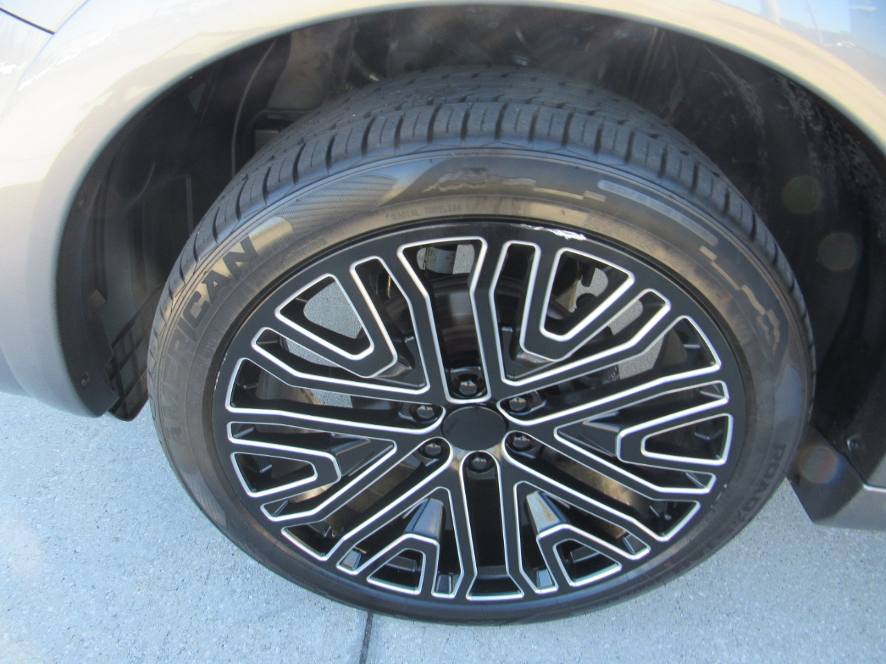 Infiniti QX80 2WD 4dr 2016