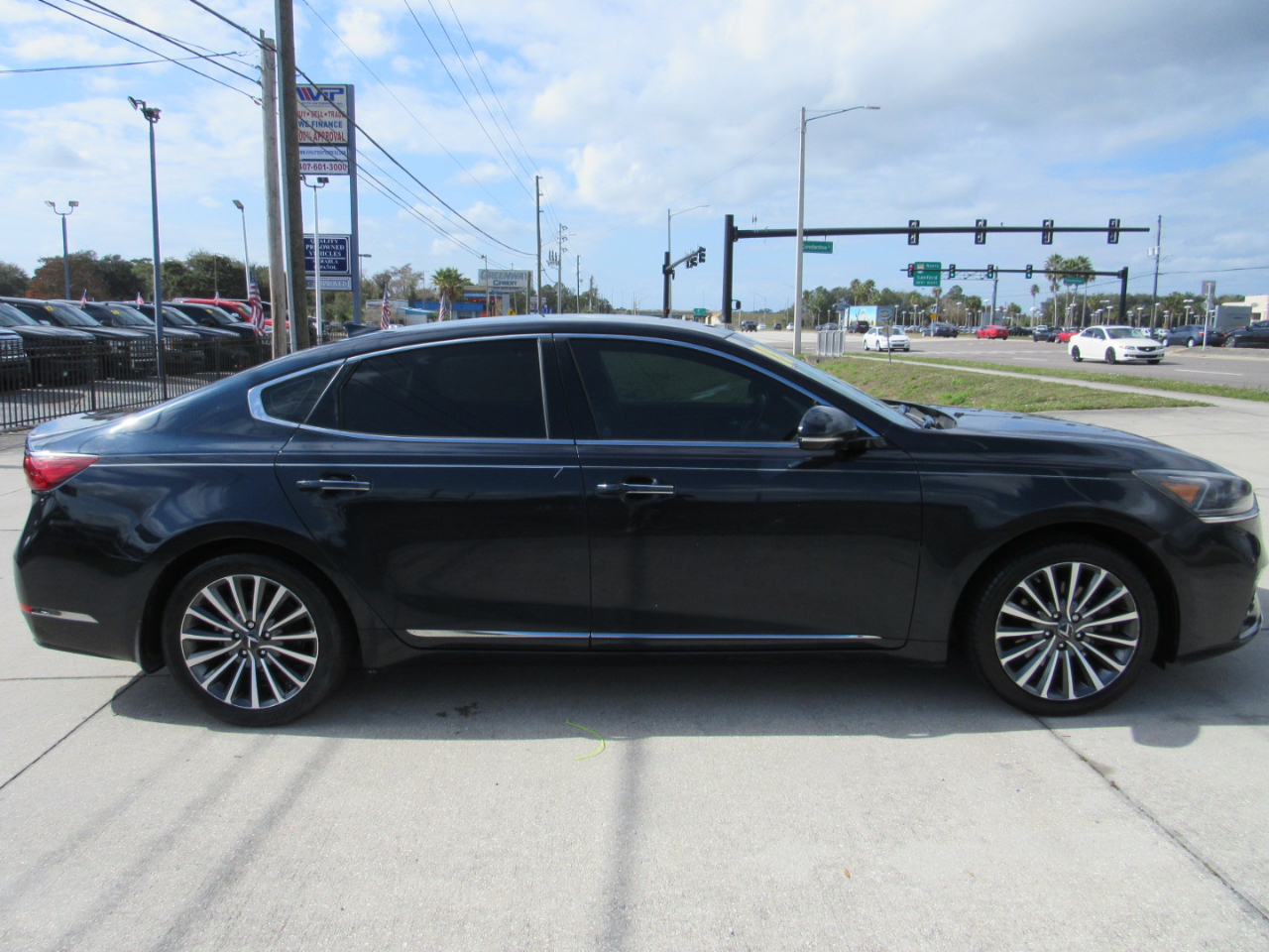 Kia Cadenza Premium Sedan 2018