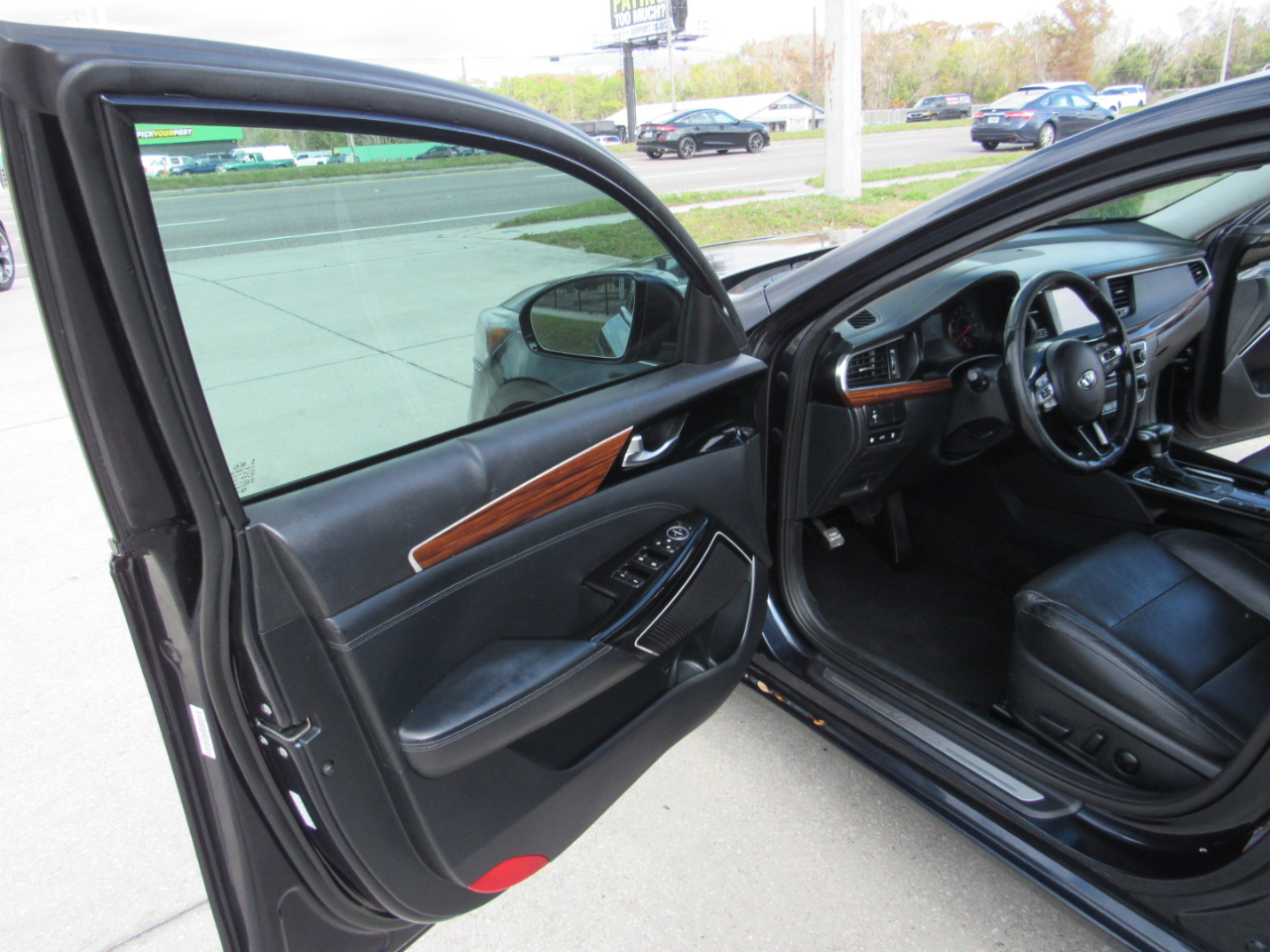 Kia Cadenza Premium Sedan 2018