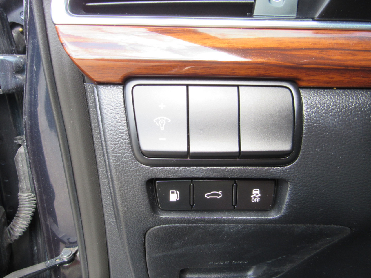 Kia Cadenza Premium Sedan 2018