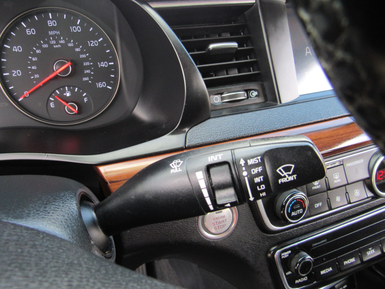 Kia Cadenza Premium Sedan 2018