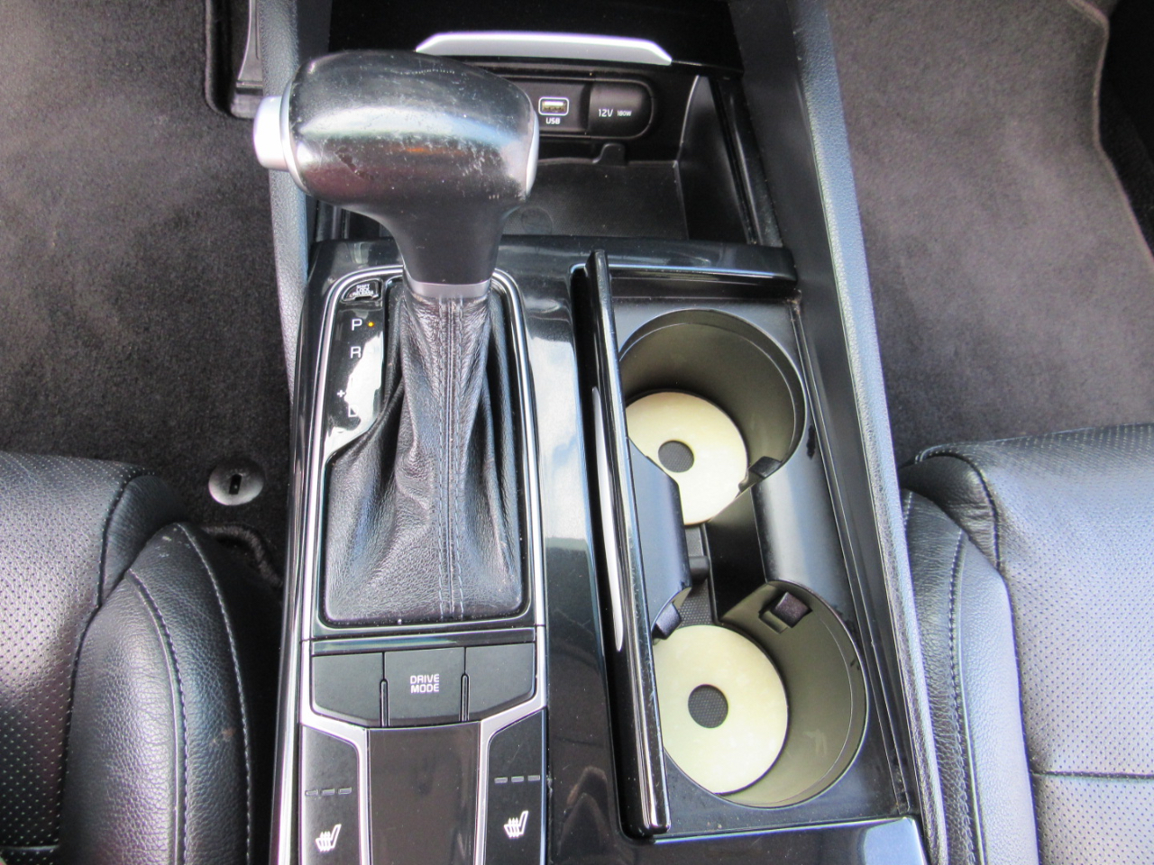 Kia Cadenza Premium Sedan 2018