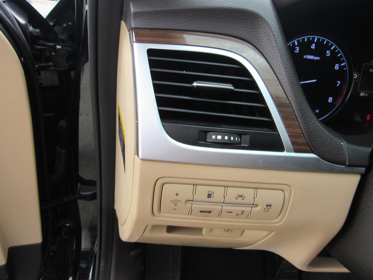 Genesis G80 3.8L RWD 2017