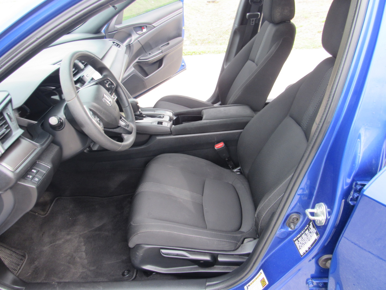 Honda Civic Hatchback LX CVT 2019