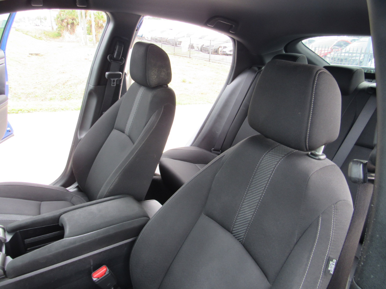 Honda Civic Hatchback LX CVT 2019