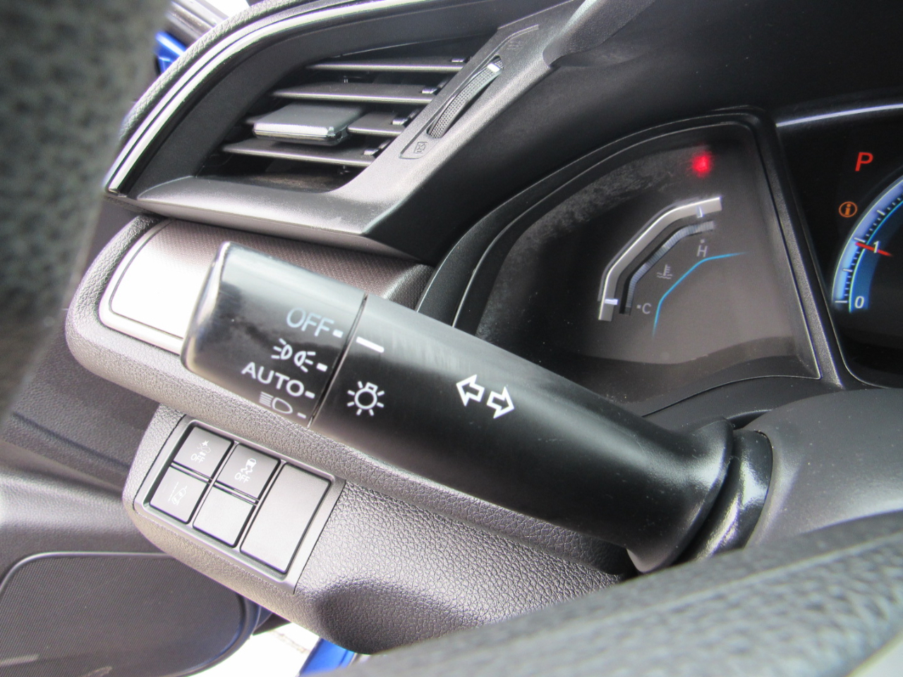 Honda Civic Hatchback LX CVT 2019