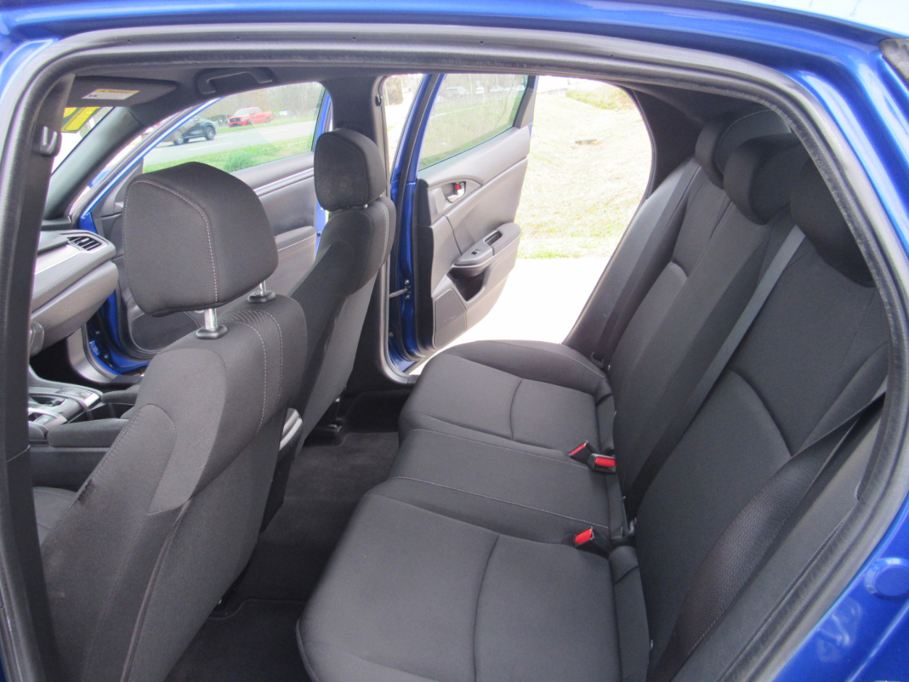 Honda Civic Hatchback LX CVT 2019