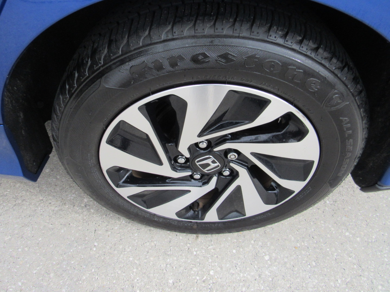 Honda Civic Hatchback LX CVT 2019