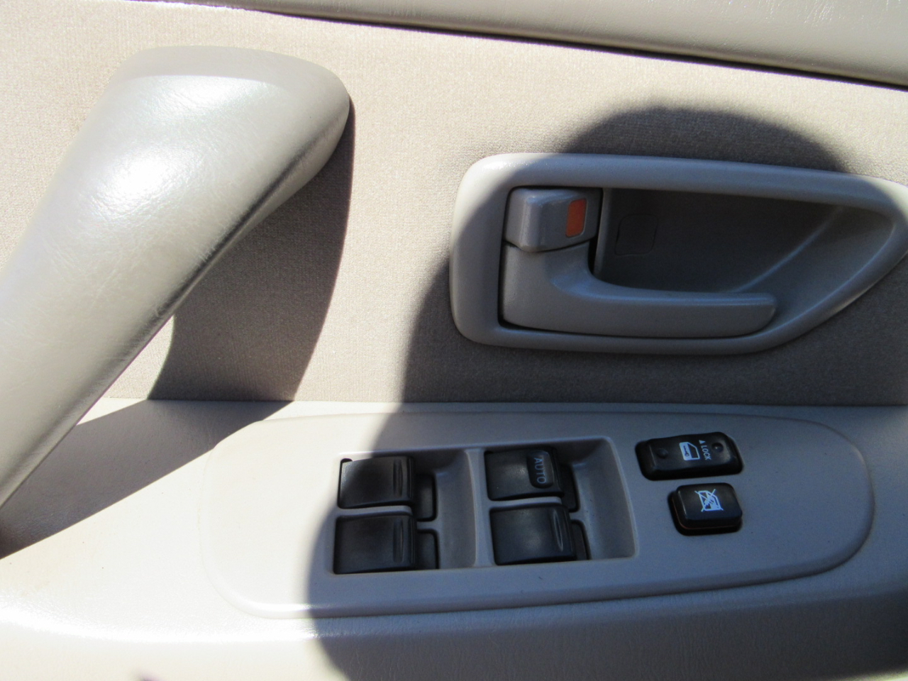 Toyota Tundra DoubleCab V8 SR5 (Natl) 2006