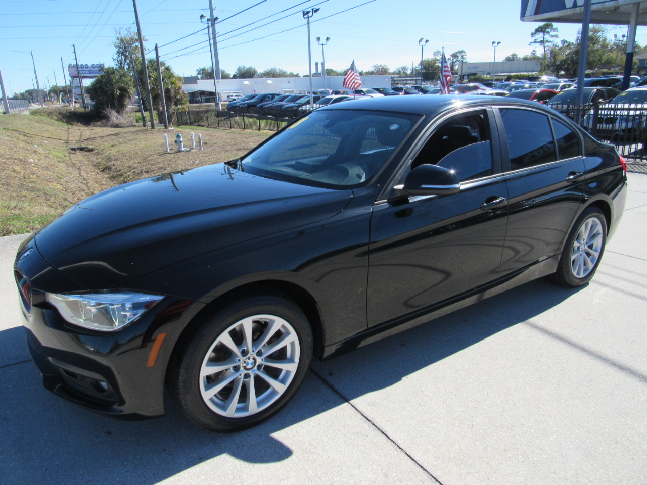 BMW 3 Series 320i Sedan 2018