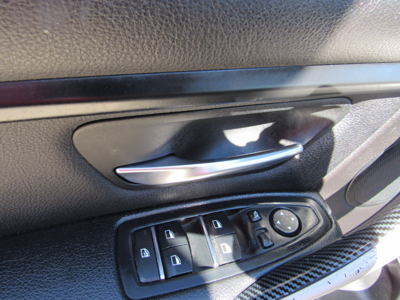 BMW 3 Series 320i Sedan 2018