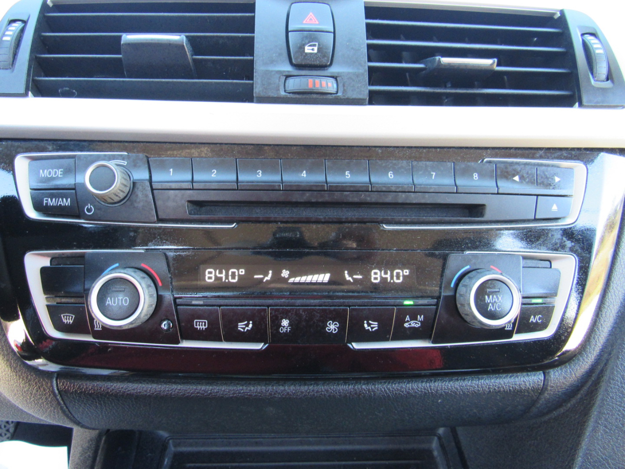 BMW 3 Series 320i Sedan 2018