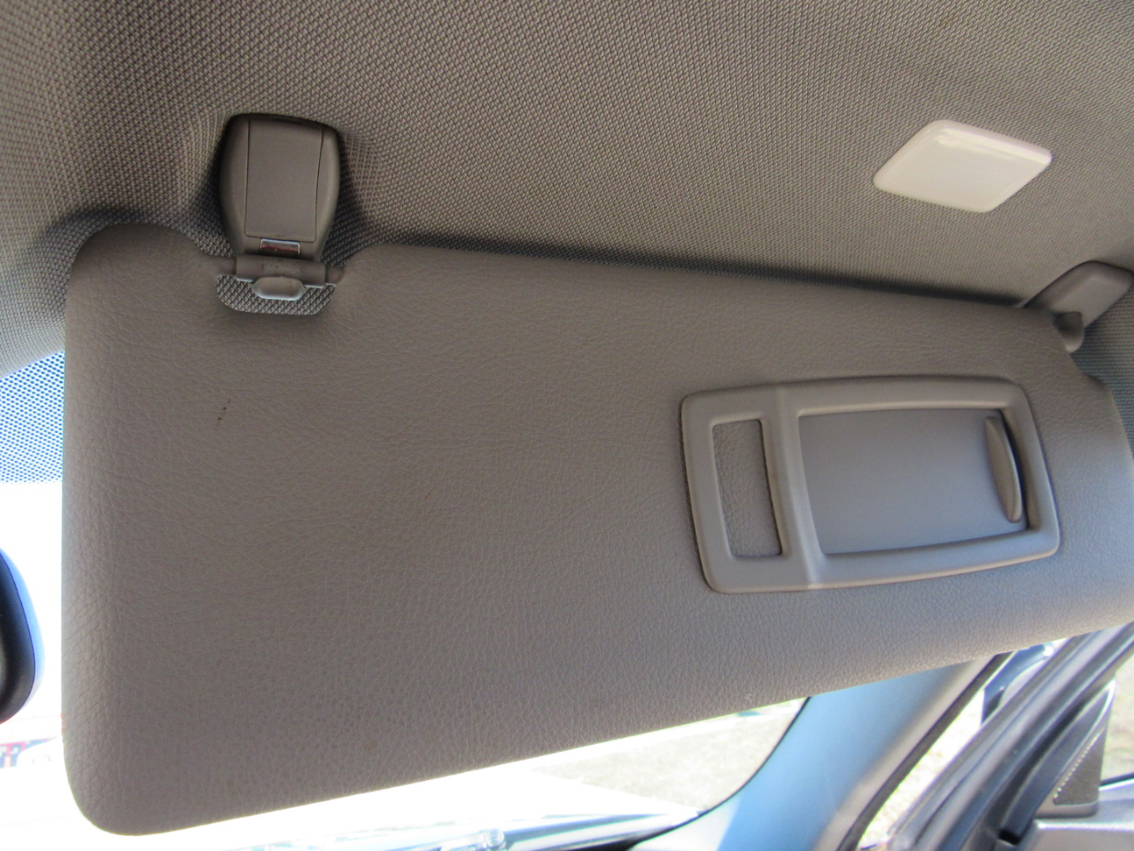 BMW 3 Series 320i Sedan 2018