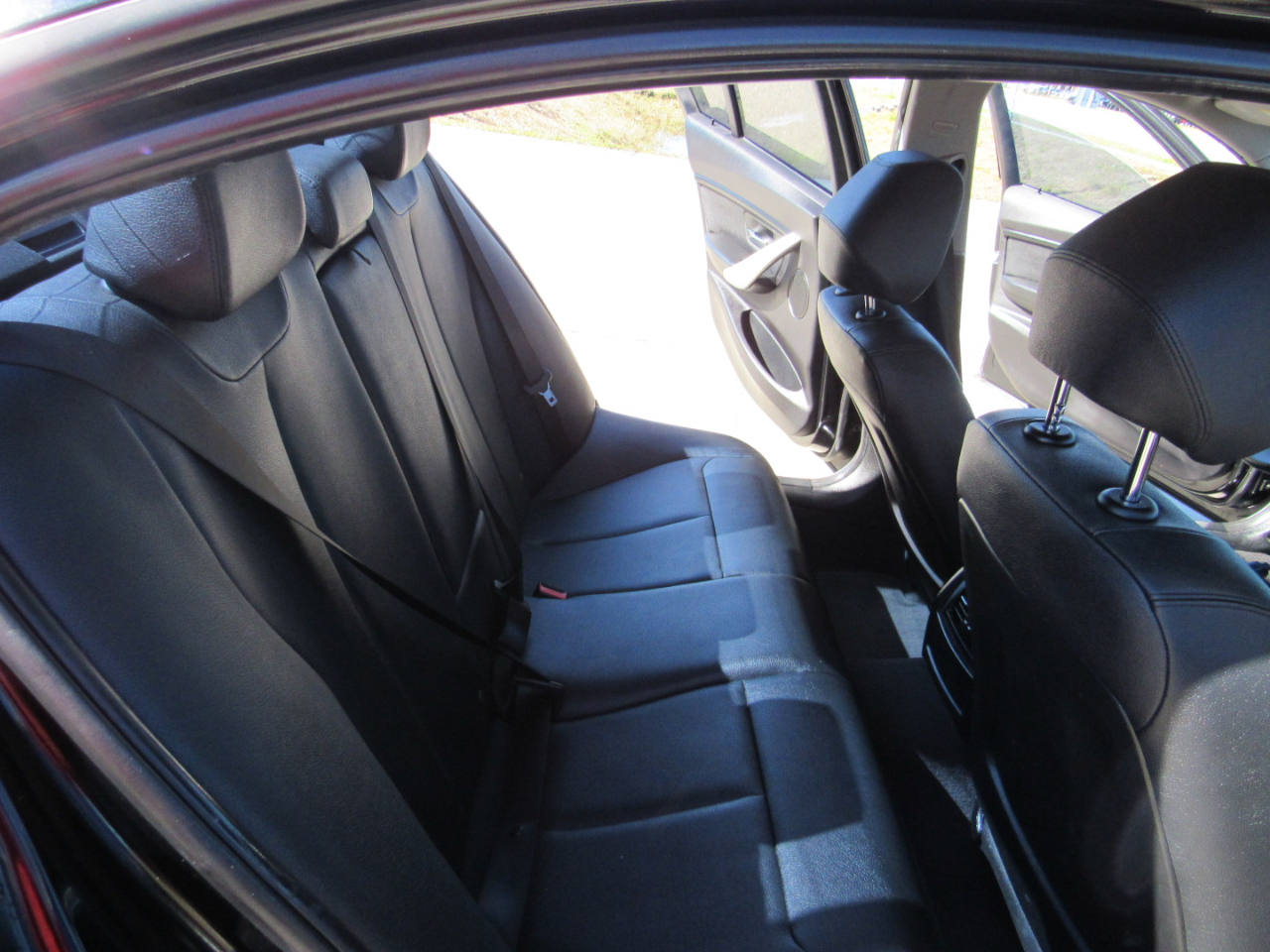 BMW 3 Series 320i Sedan 2018