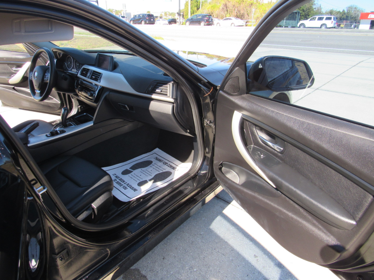 BMW 3 Series 320i Sedan 2018