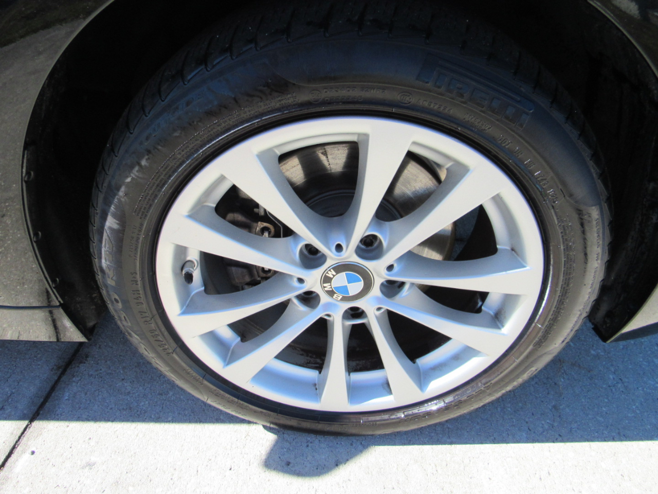 BMW 3 Series 320i Sedan 2018