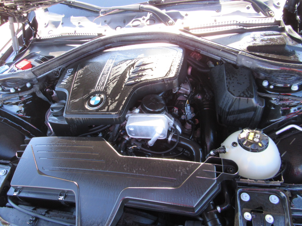 BMW 3 Series 320i Sedan 2018