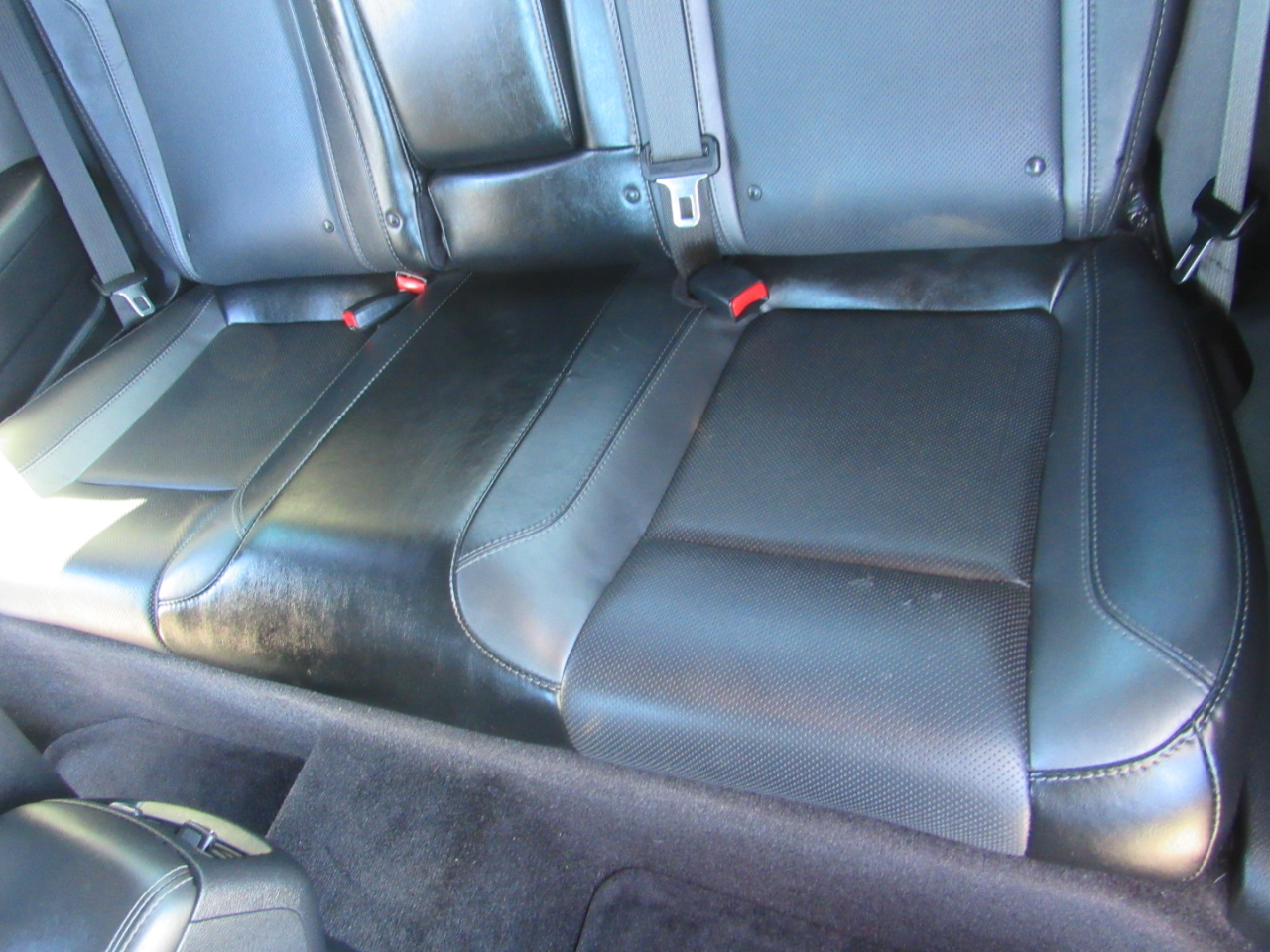 Dodge Challenger 2dr Cpe SXT Plus 2016