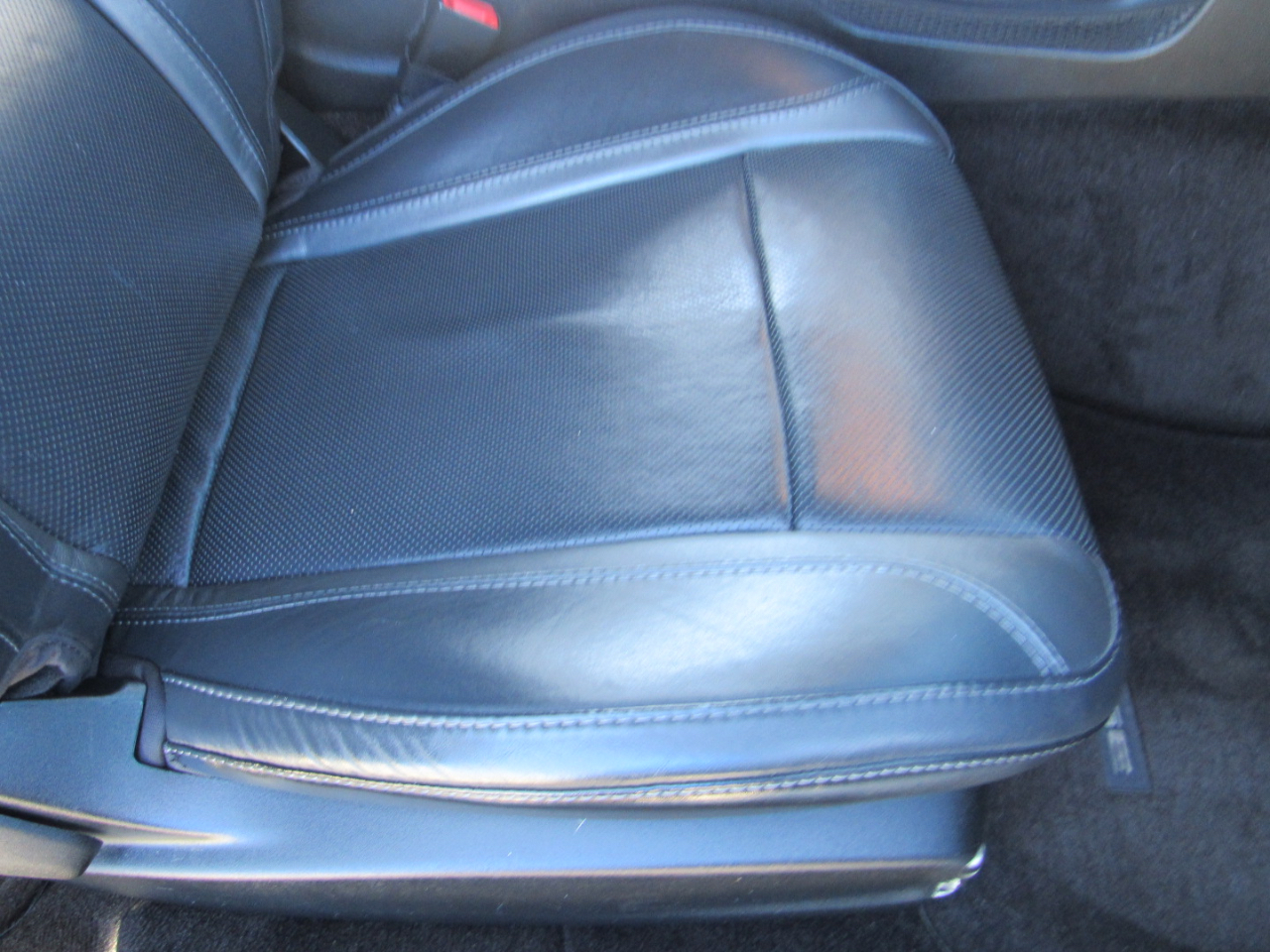 Dodge Challenger 2dr Cpe SXT Plus 2016